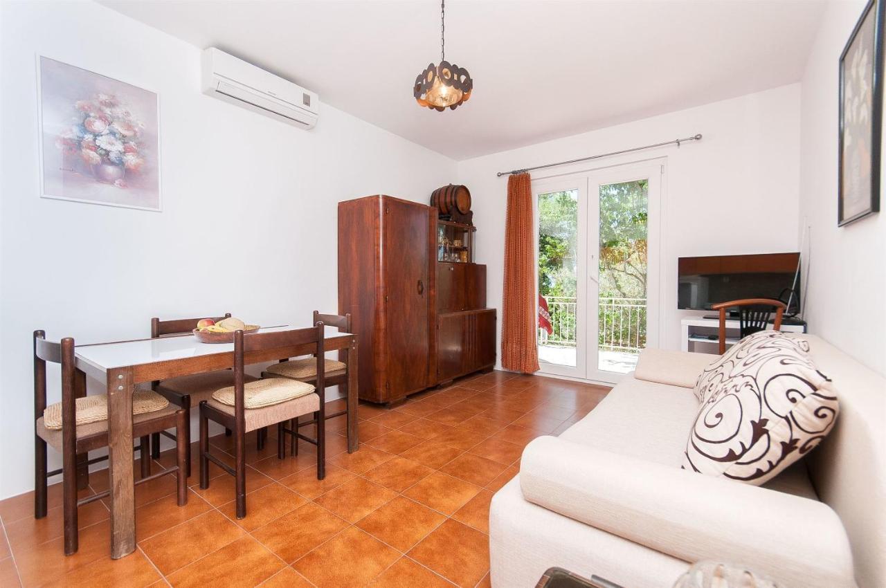 Apartments Zorica Tučepi Esterno foto
