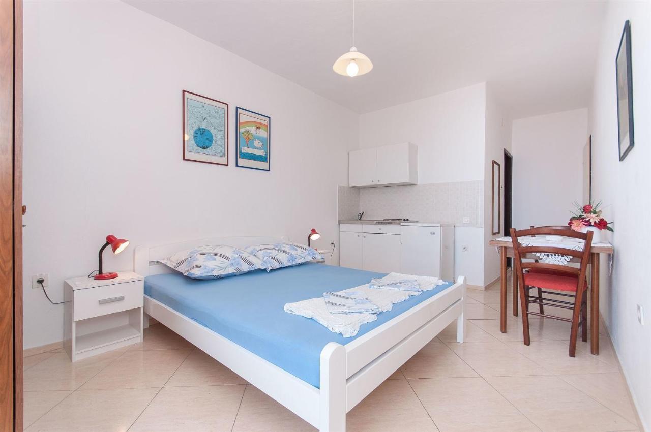 Apartments Zorica Tučepi Esterno foto